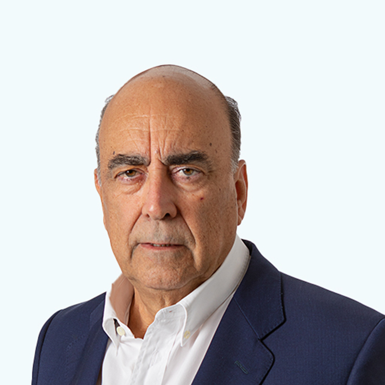 D. Luis Isasi Fernández de Bobadilla