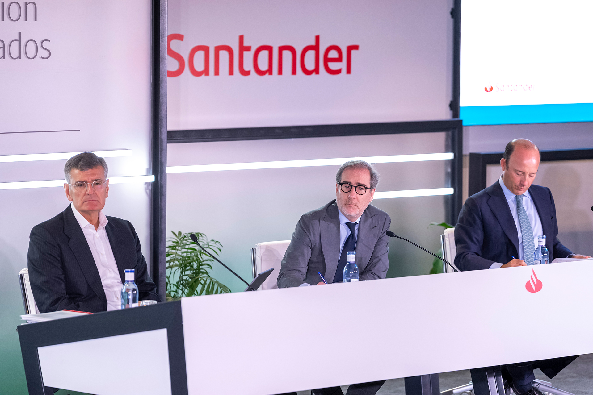 19 Facts About Santander 